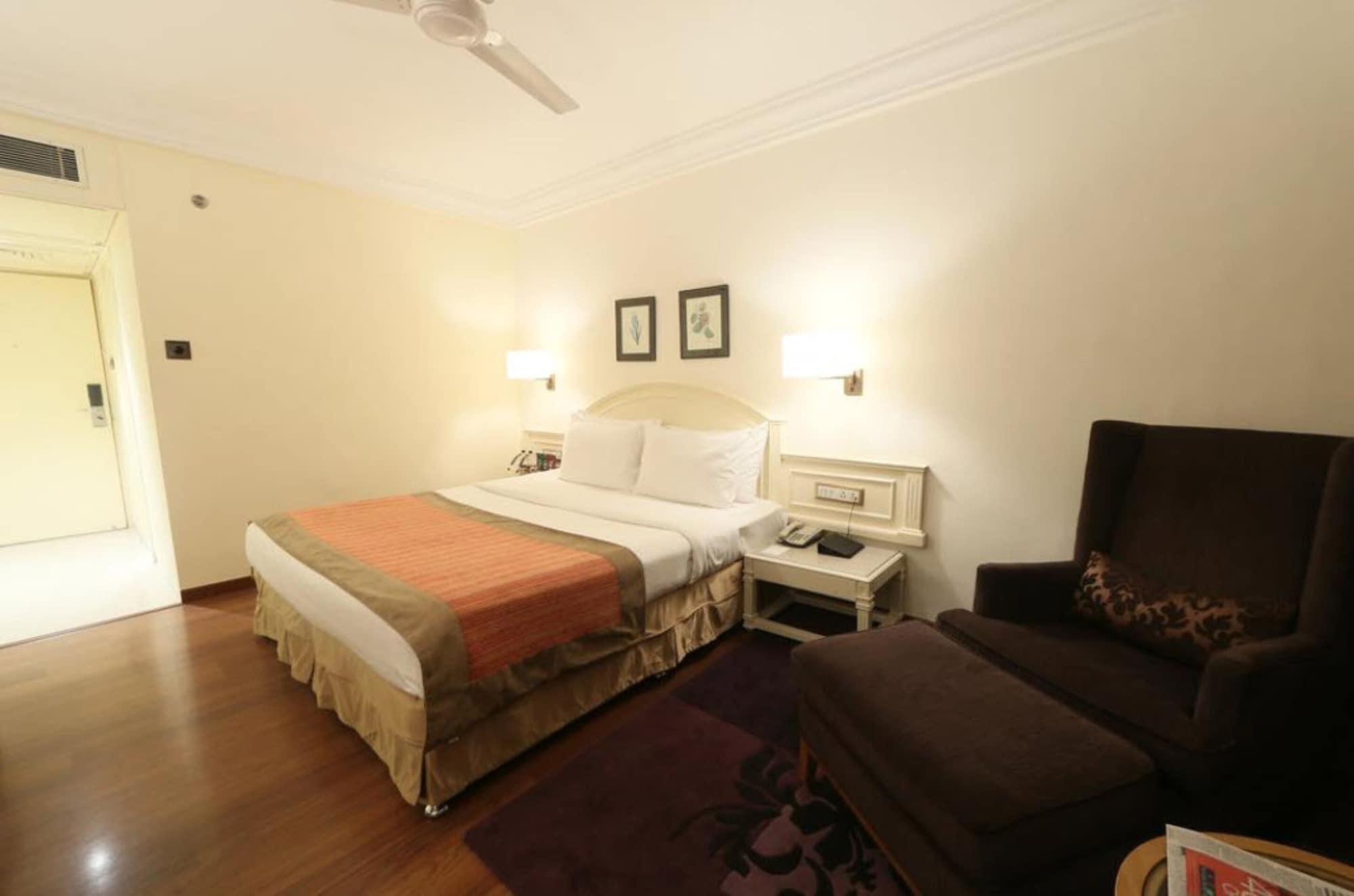 Hotel Bawa International Bombay Extérieur photo