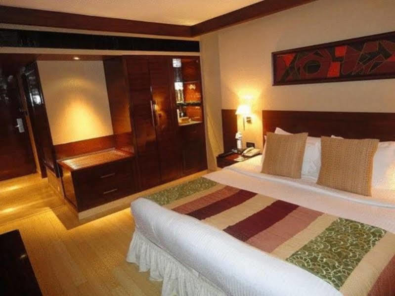 Hotel Bawa International Bombay Extérieur photo