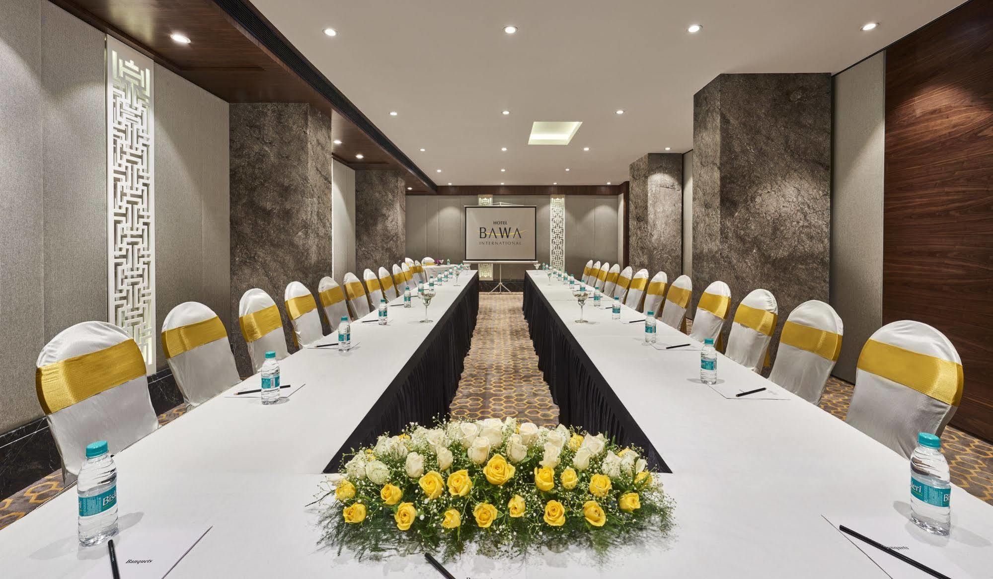 Hotel Bawa International Bombay Extérieur photo