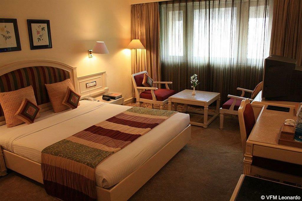 Hotel Bawa International Bombay Extérieur photo